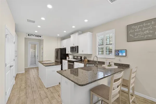 $375,000 | 5601 Kingsley Corner Way, Lithia, FL 33547