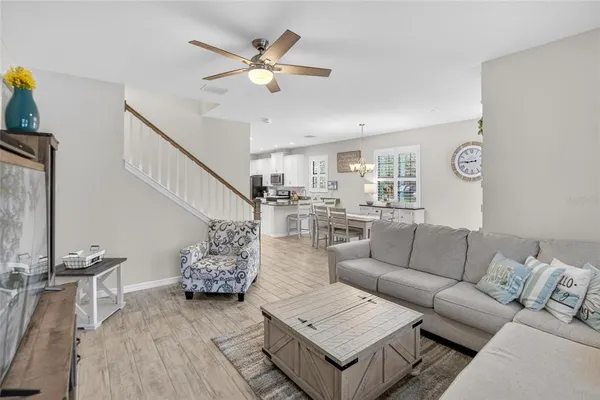 $375,000 | 5601 Kingsley Corner Way, Lithia, FL 33547