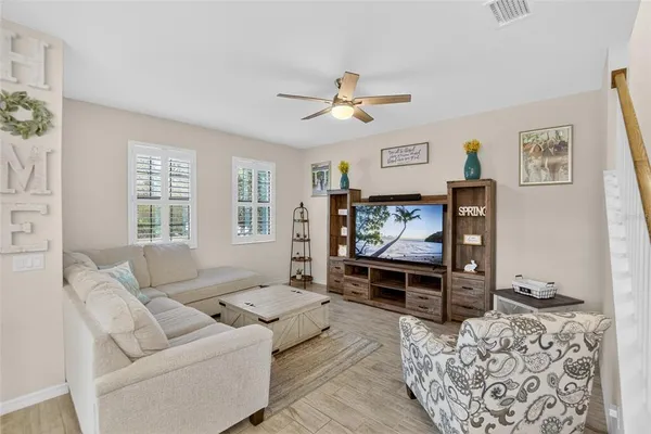 $375,000 | 5601 Kingsley Corner Way, Lithia, FL 33547