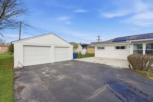 $419,900 | 2412 North West Brook Road, Elmwood Park, IL 60707