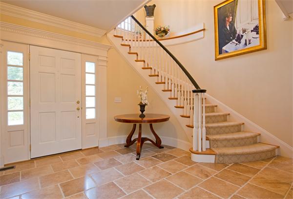 12 Hitching Post Lane Weston, MA 02493 - Photo 3 of 14