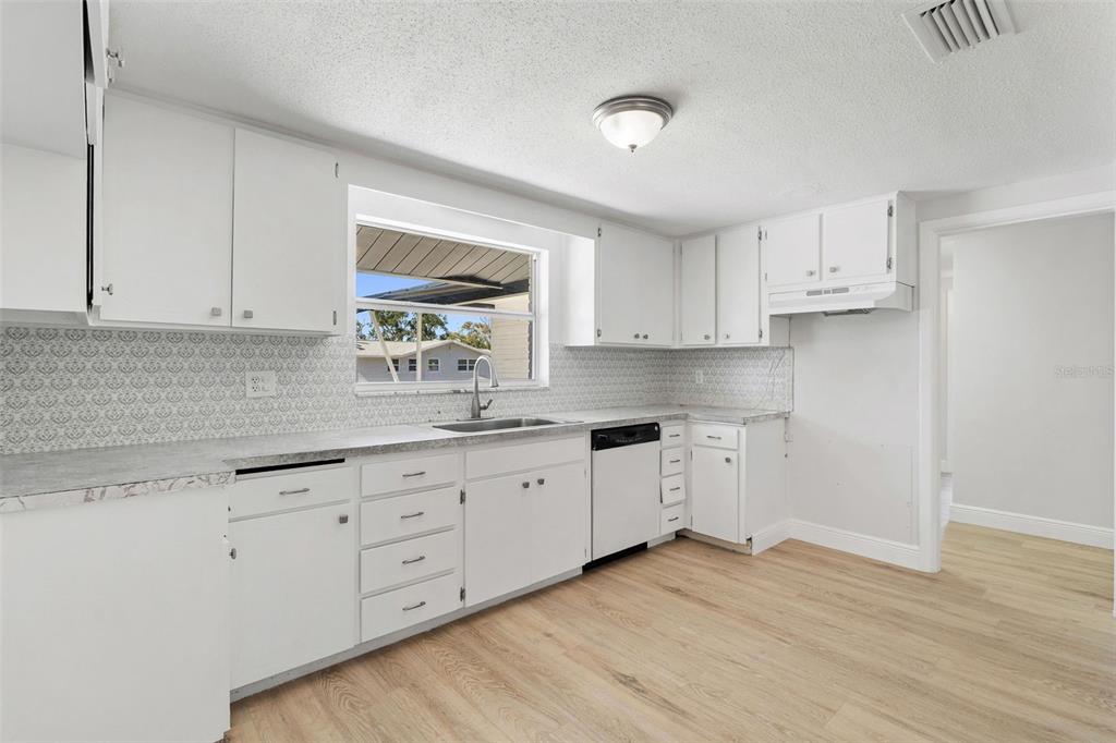 10536 Laburnum Drive Port Richey, FL 34668 - Photo 15 of 33