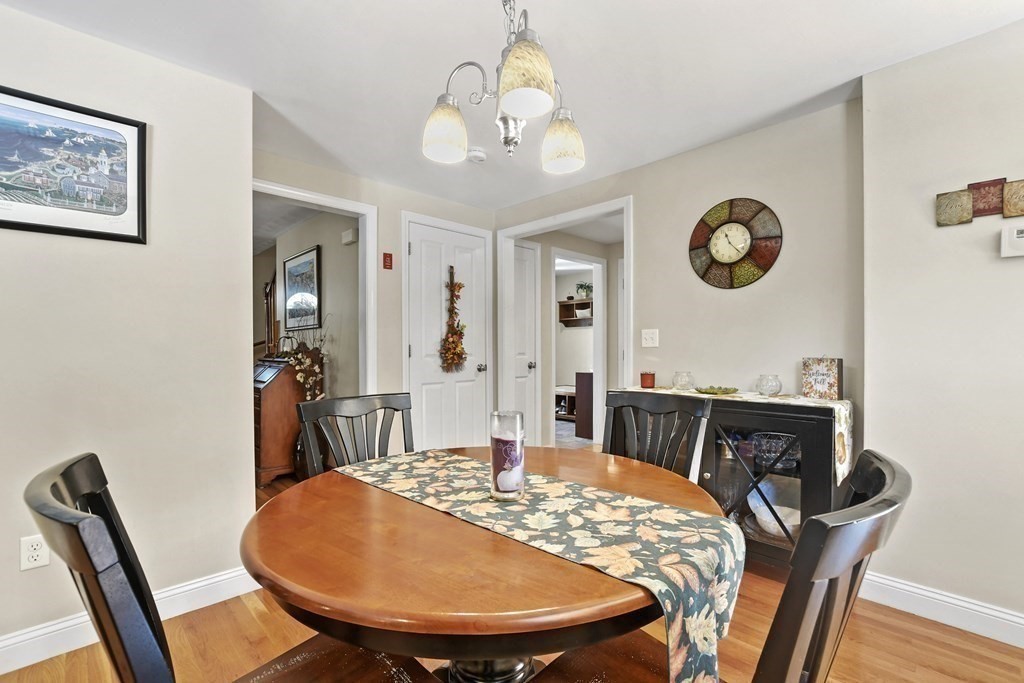 21 Hiawatha Road Woburn, MA 01801 - Photo 11 of 39 Gallery Image 11