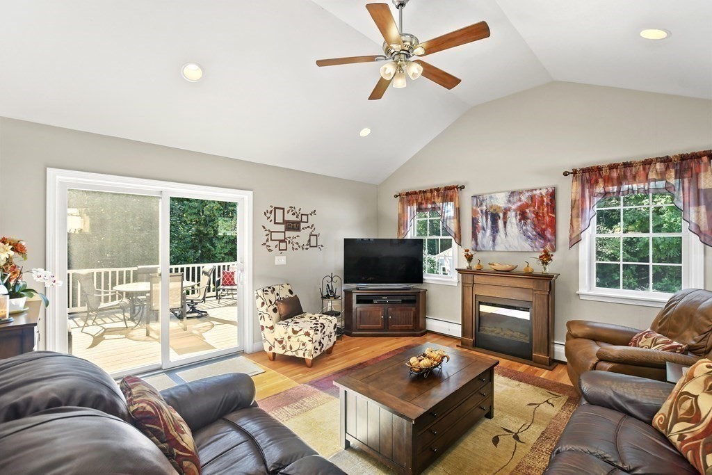 21 Hiawatha Road Woburn, MA 01801 - Photo 12 of 39 Gallery Image 12