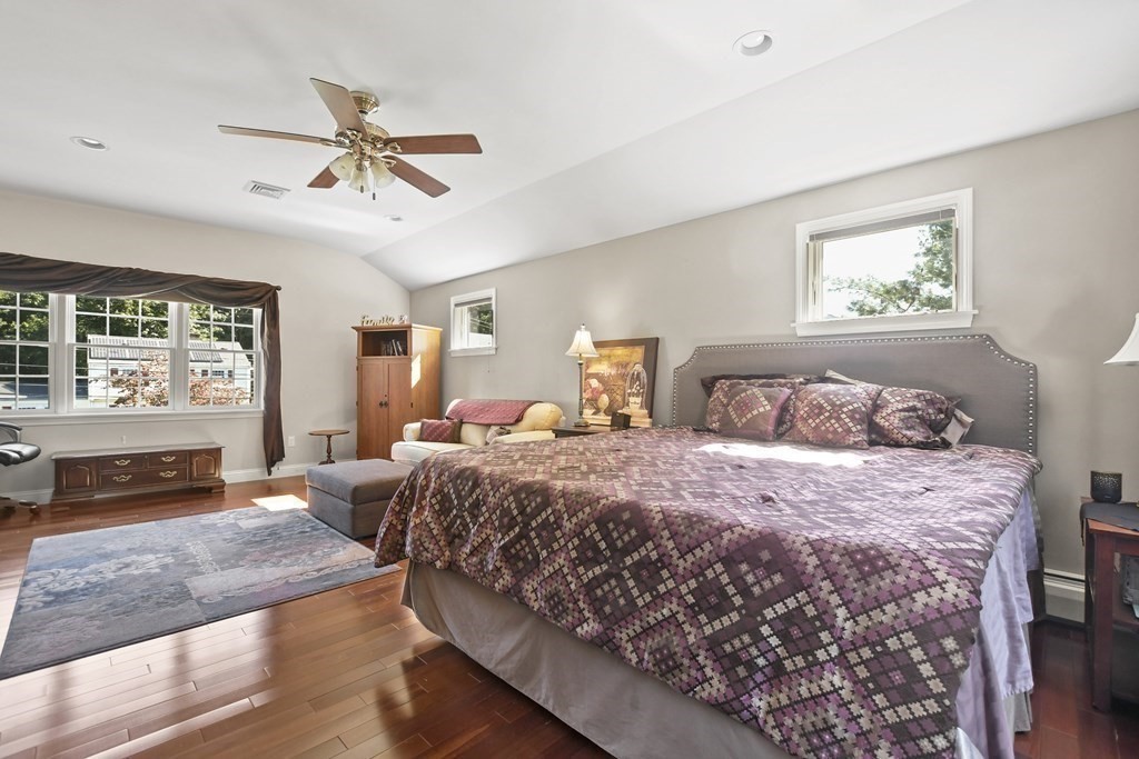 21 Hiawatha Road Woburn, MA 01801 - Photo 18 of 39 Gallery Image 18