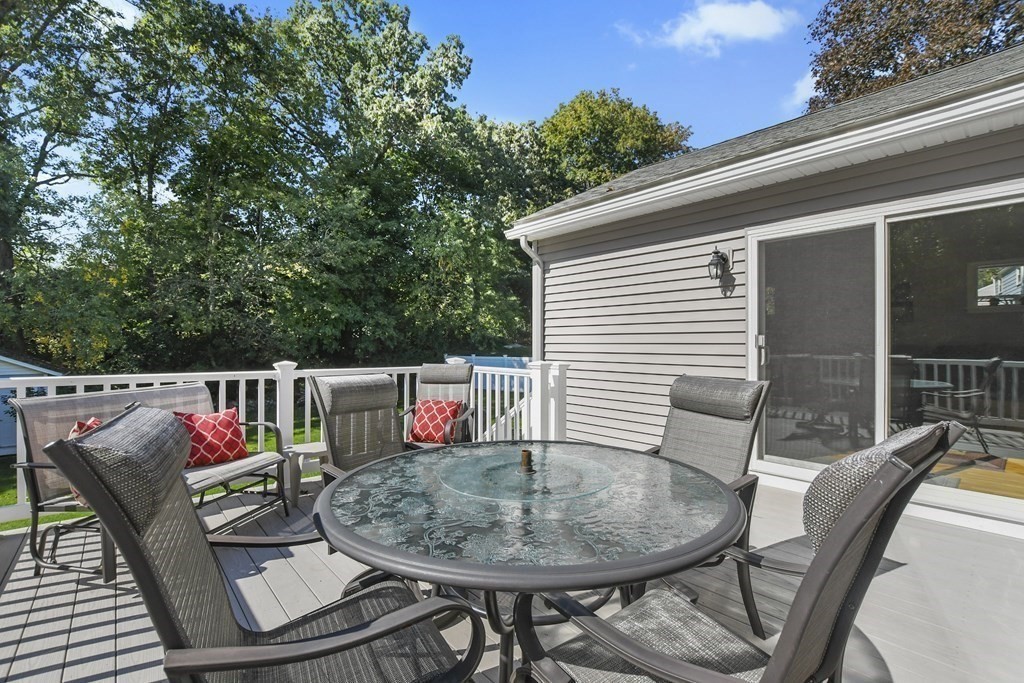 21 Hiawatha Road Woburn, MA 01801 - Photo 38 of 39 Gallery Image 38