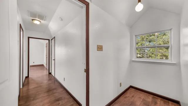 $575,000 | 1110 Knob Road, Springtown, TX 76082