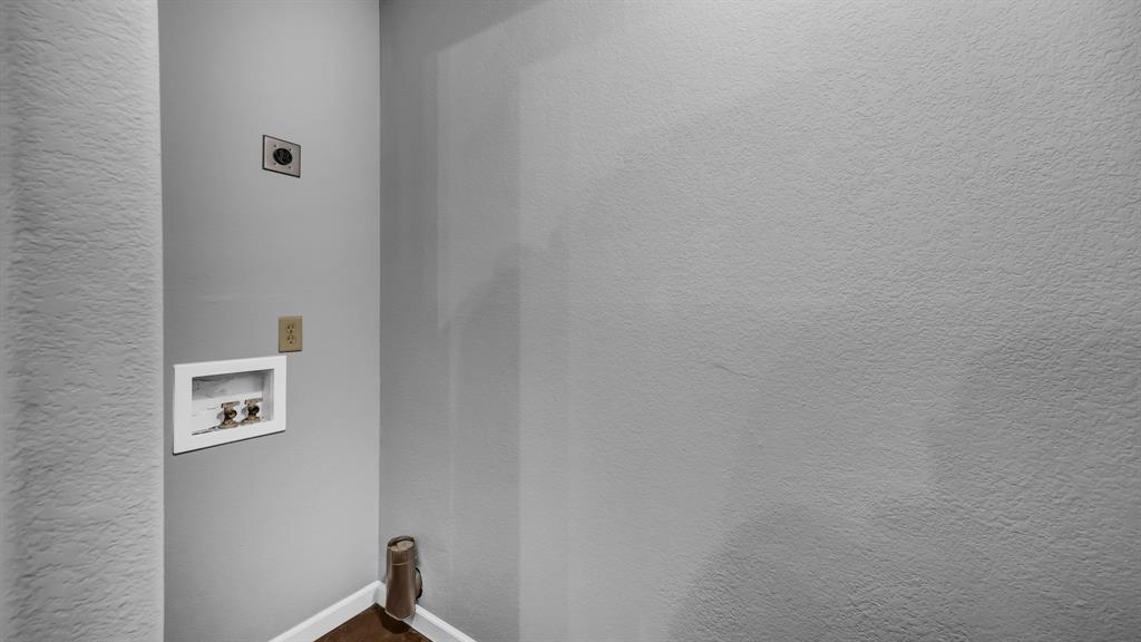 1110 Knob Road Springtown, TX 76082 - Photo 24 of 34