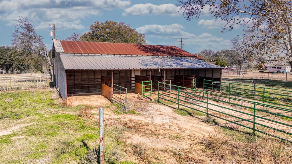 1110 Knob Road Springtown, TX 76082 - Photo 29 of 34