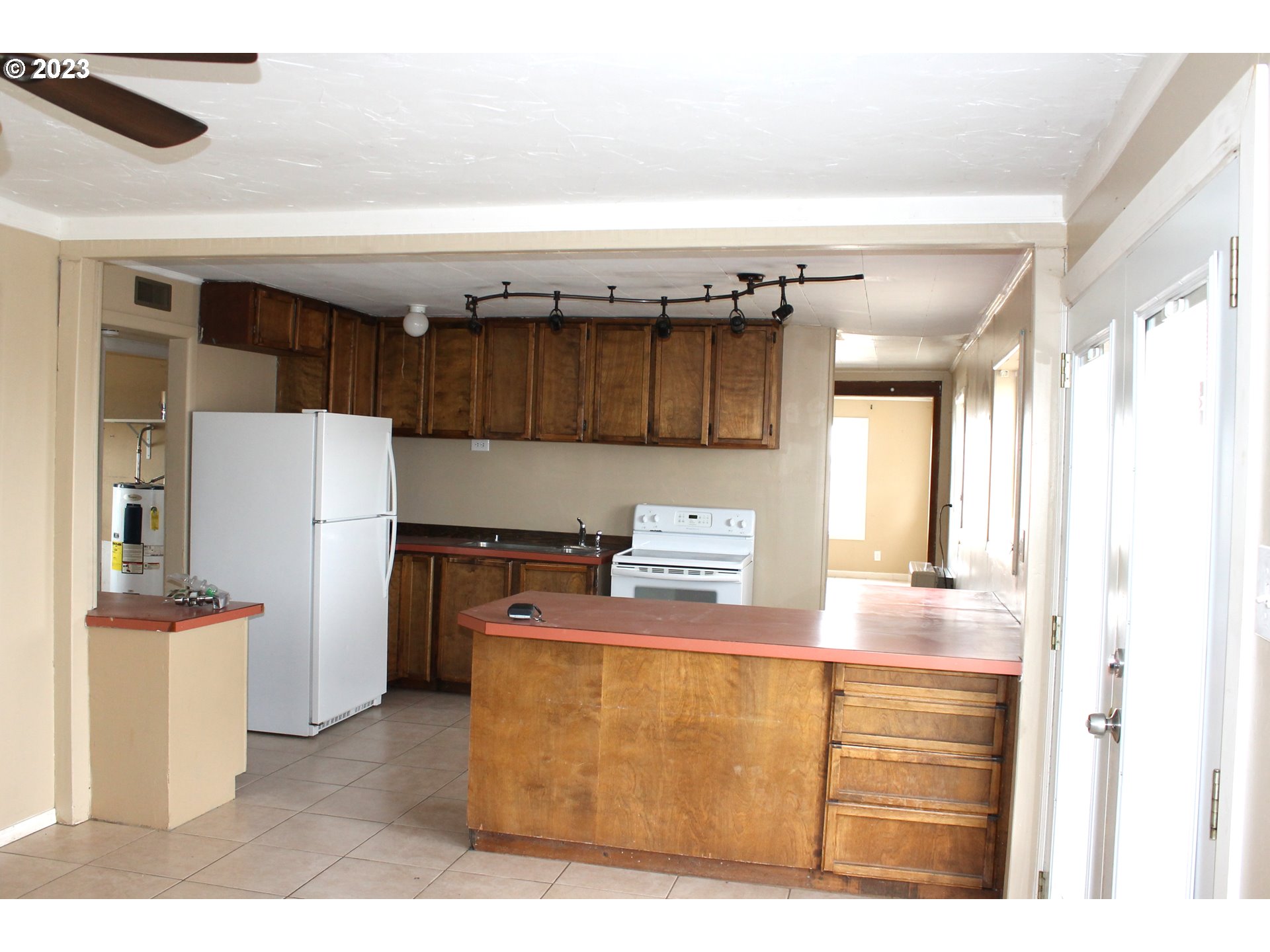 4320 Community Road Ontario, OR 97914 - Photo 4 of 25 Gallery Image 4