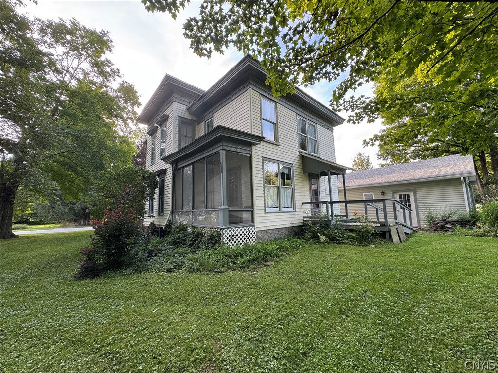 44 Madison Street Hamilton, NY 13346 - Photo 4 of 27 Gallery Image 4