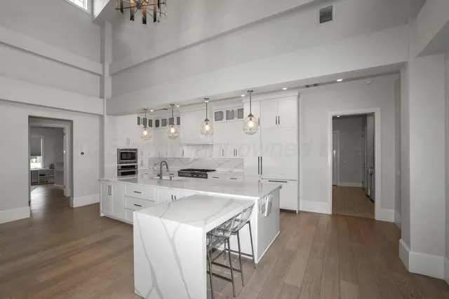 $2,299,000 | 8201 Valcour Drive, Amarillo, TX 79119