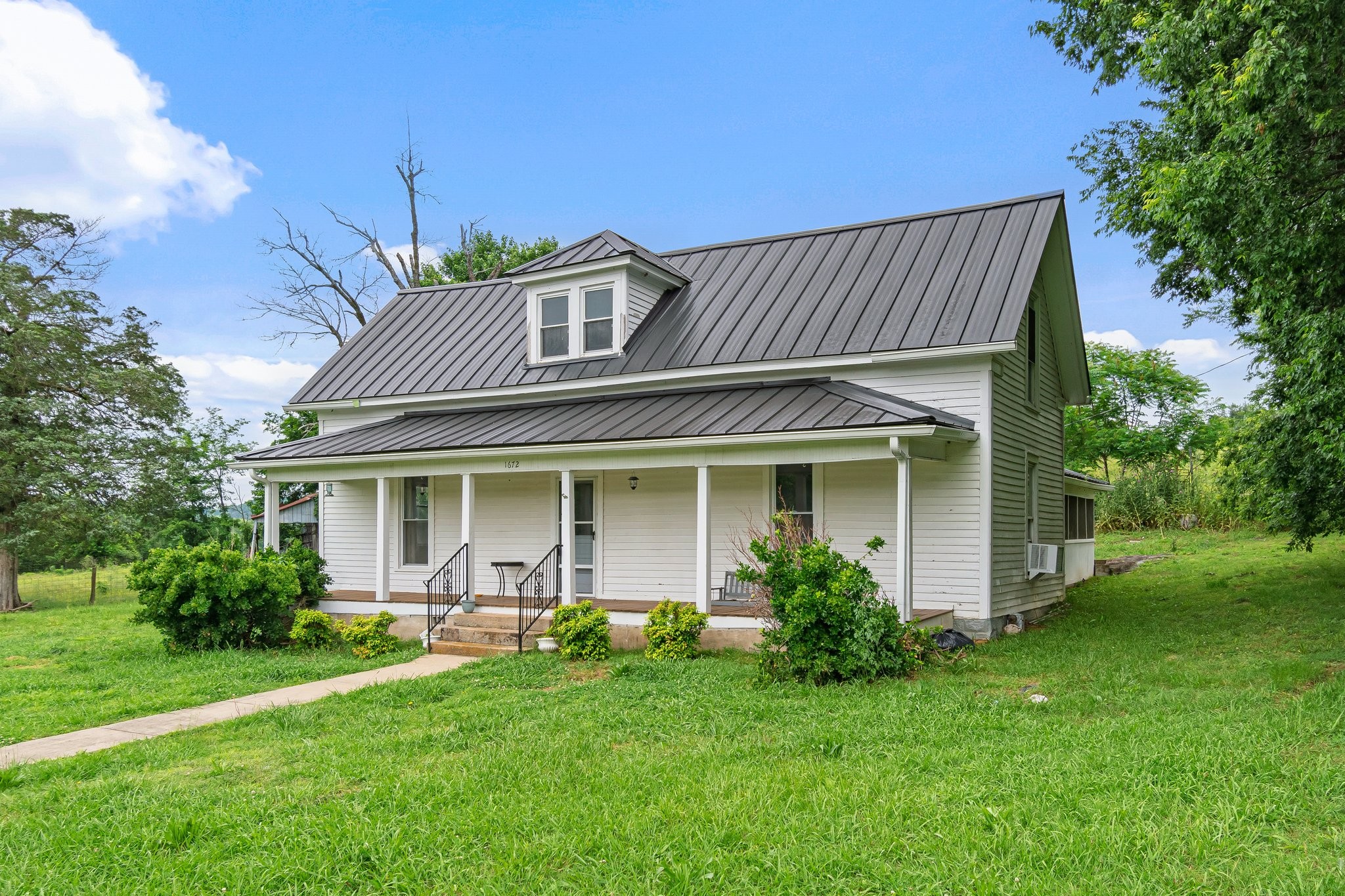 1672 Globe Road Lewisburg, TN 37091 - Photo 2 of 27 Gallery Image 2