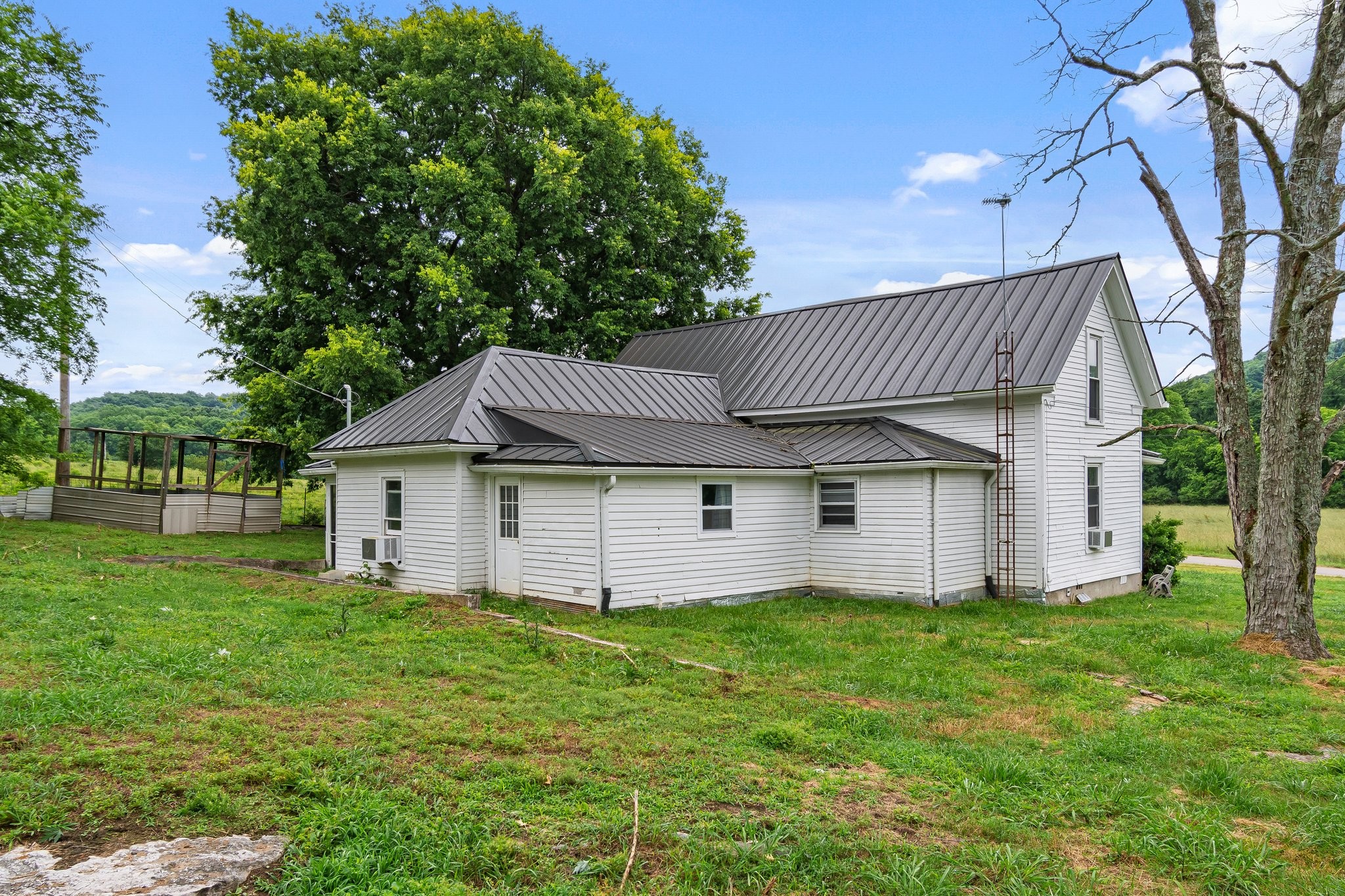 1672 Globe Road Lewisburg, TN 37091 - Photo 26 of 27 Gallery Image 26