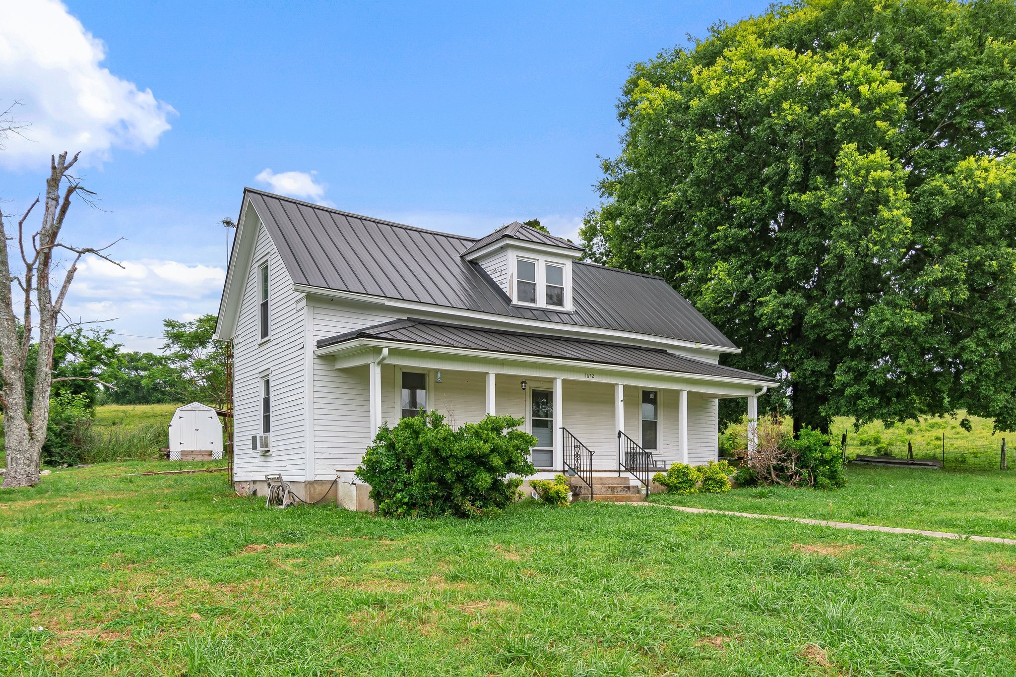 1672 Globe Road Lewisburg, TN 37091 - Photo 3 of 27 Gallery Image 3