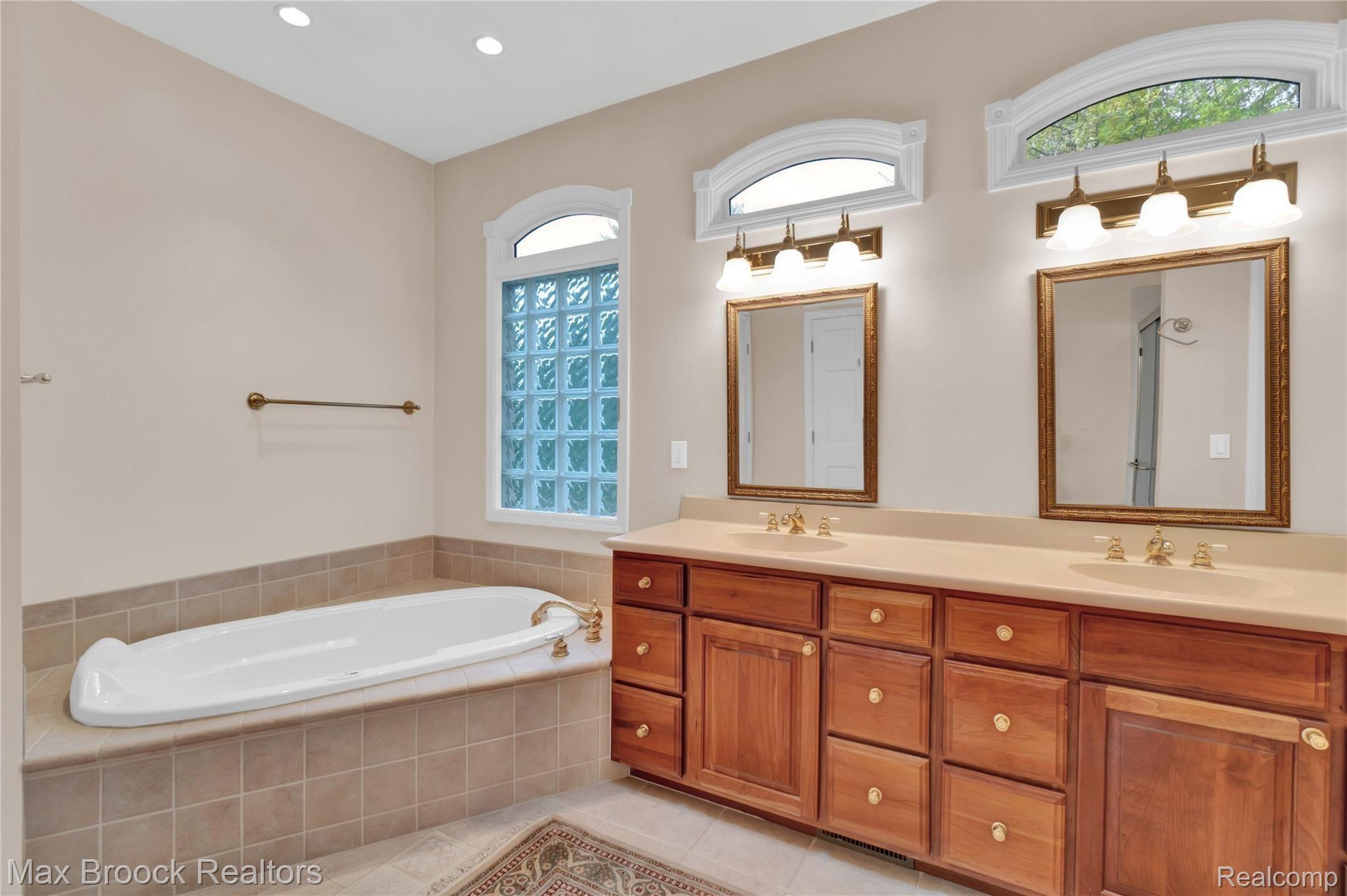 749 Leinster Road Rochester, MI 48309 - Photo 19 of 42 Edited-21.jpg