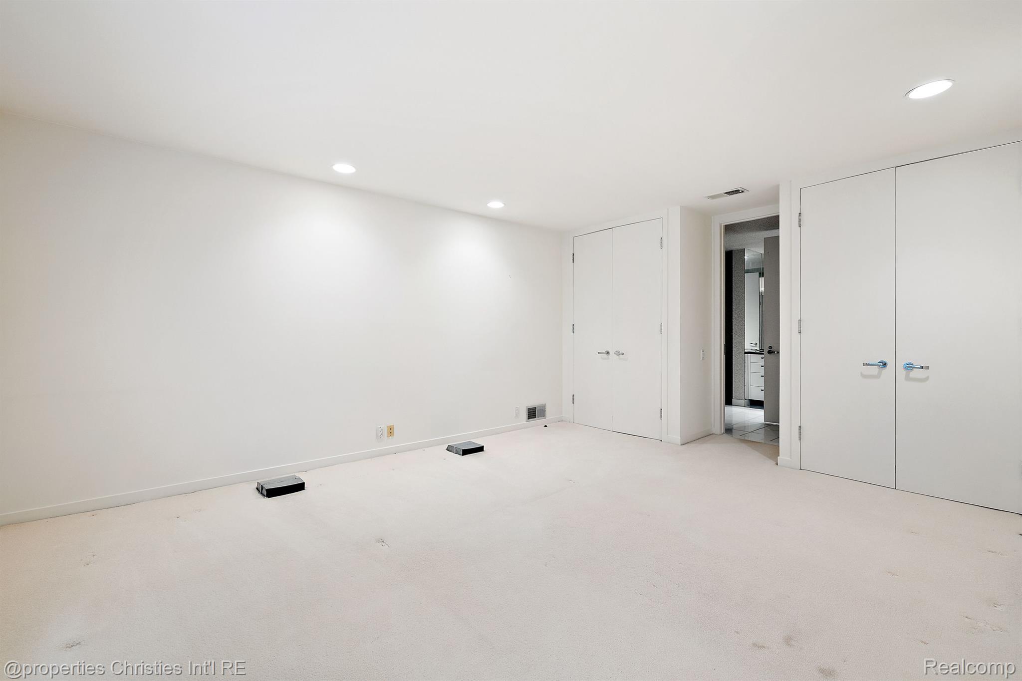 1895 Rathmor Road Bloomfield Hills, MI 48304 - Photo 52 of 58 Gallery Image 52