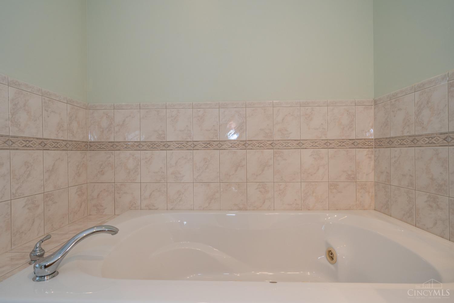 2415 Hatfield Road Lebanon, OH 45036 - Photo 41 of 84 Gallery Image 41