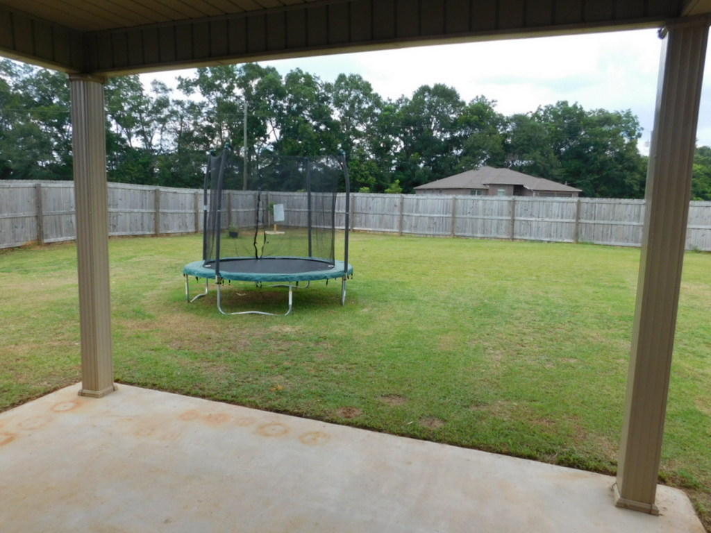 5615 Price Plantation Road Baker, FL 32531 - Photo 7 of 28 Covered Patio