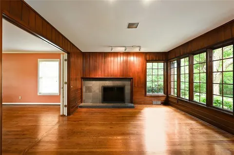 $795,000 | 6000 Reinhardt Drive, Fairway, KS 66205