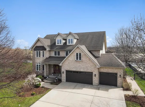 $699,900 | 608 Rookery Lane, Joliet, IL 60431