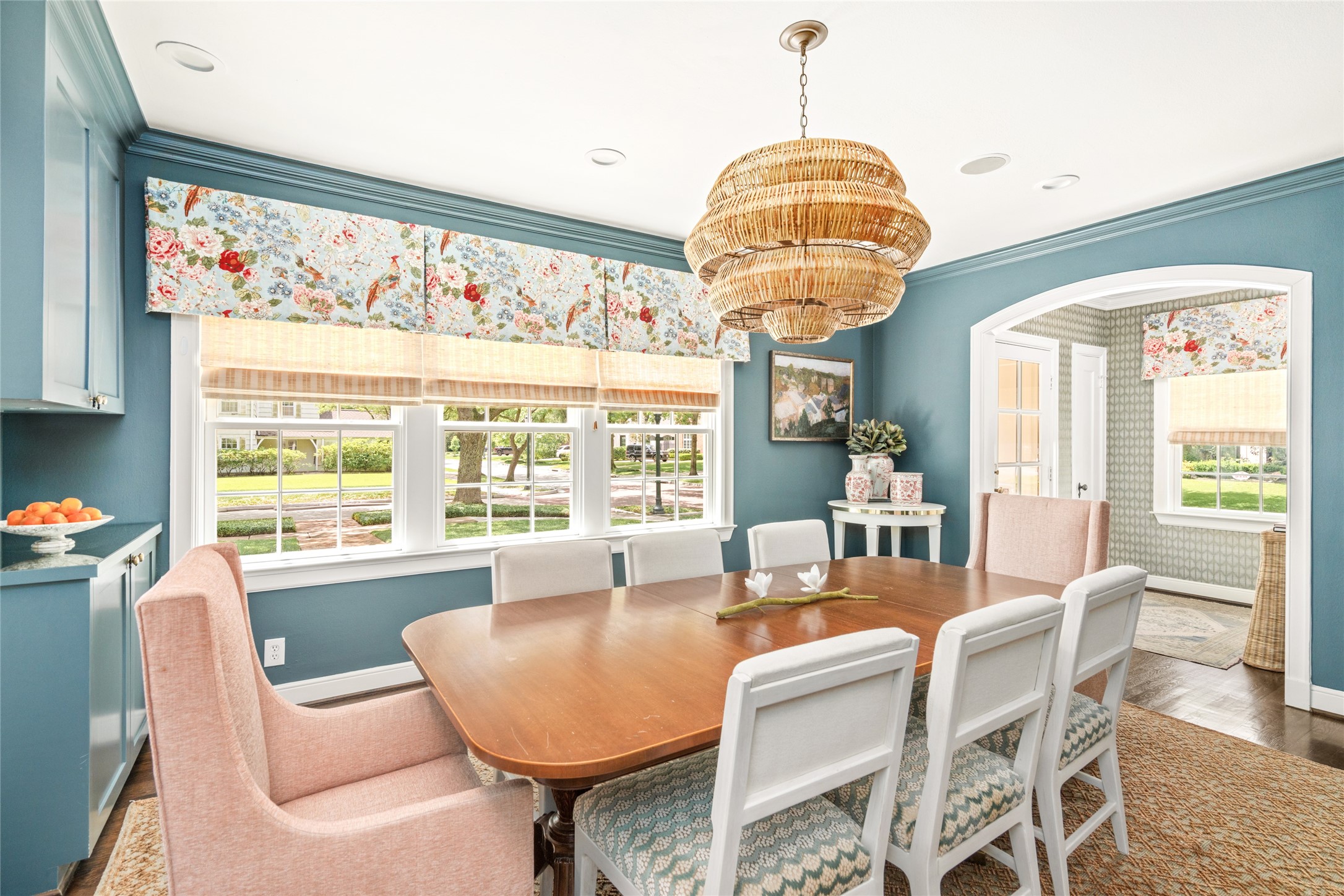 3784 Ingold Street Houston, TX 77005 - Photo 5 of 50 Dining room accommodates a large table and features built in storage, overhead lighting and gorgeous views of the front yard.