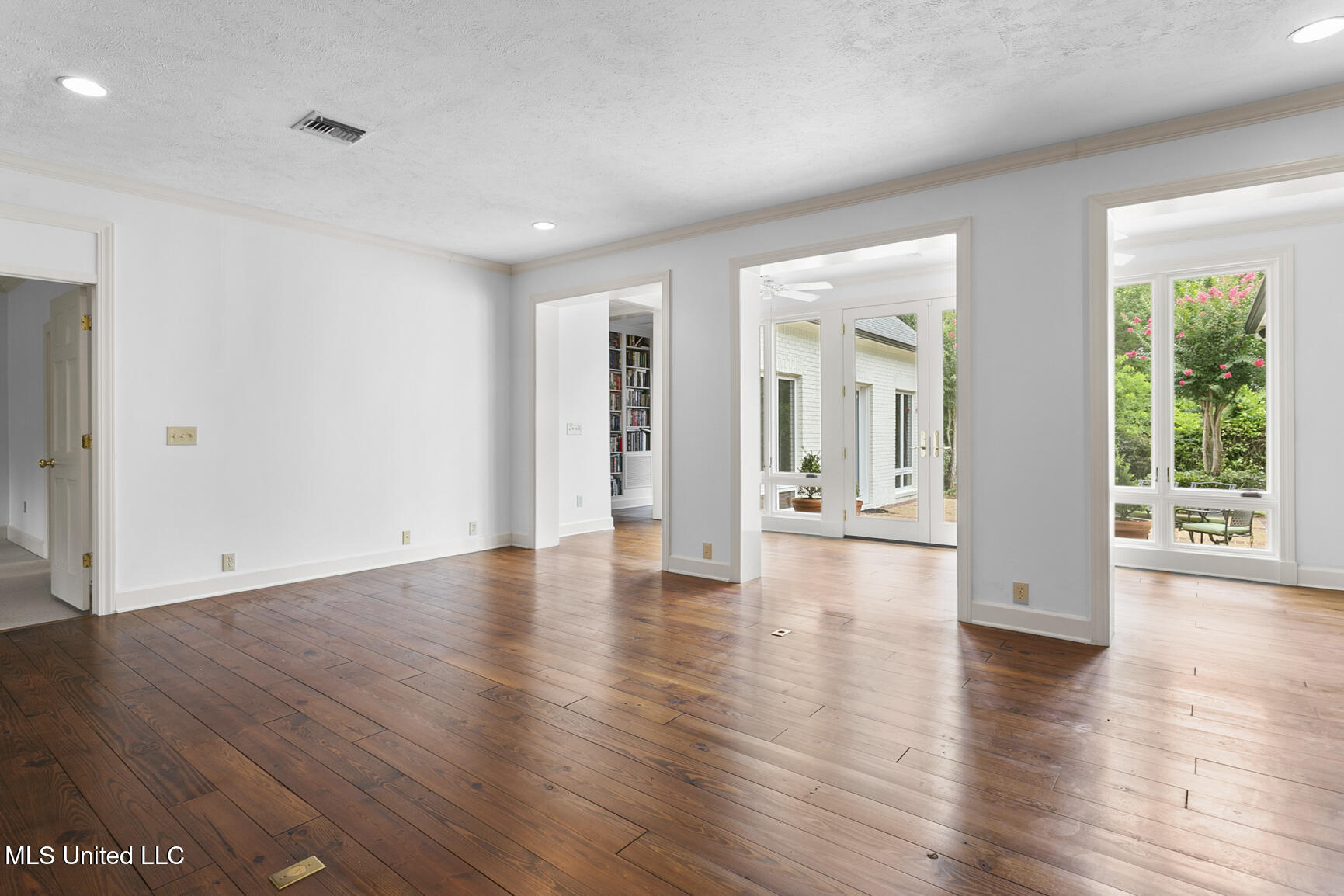 2438 Culleywood Road Jackson, MS 39211 - Photo 17 of 41 2438 Culleywood final-19