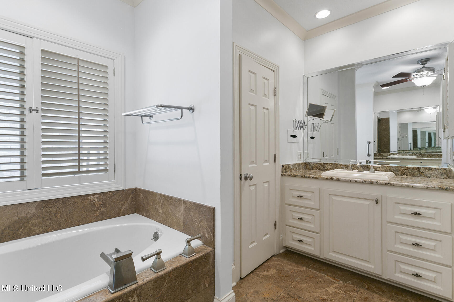 2438 Culleywood Road Jackson, MS 39211 - Photo 24 of 41 2438 Culleywood final-26