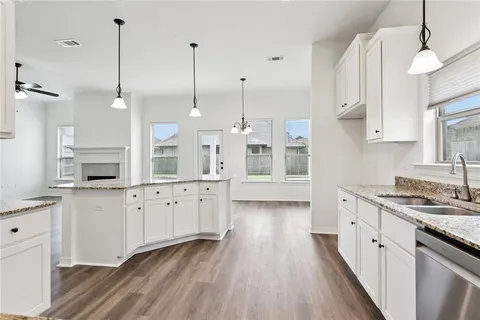 $385,000 | 826 Capistrano Court, Covington, LA 70433