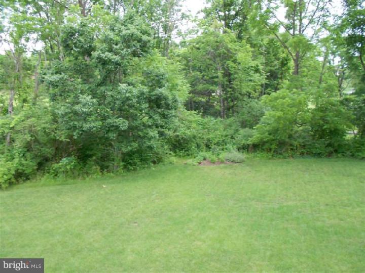23 Harry Avenue Reading, PA 19607 - Photo 8 of 24
