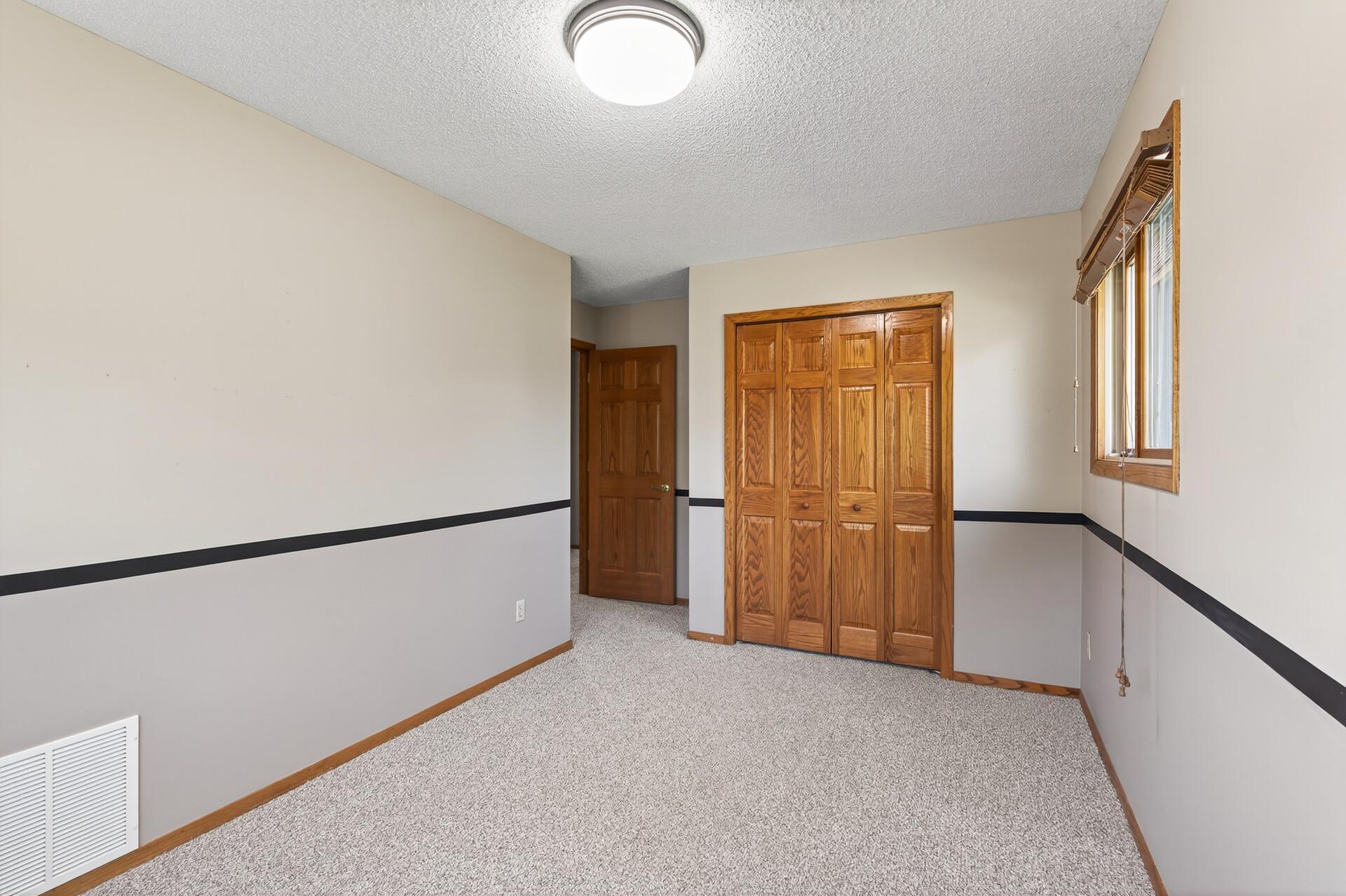 7101 120th Avenue Champlin, MN 55316 - Photo 17 of 46