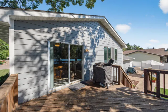 $389,900 | 7101 120th Avenue, Champlin, MN 55316