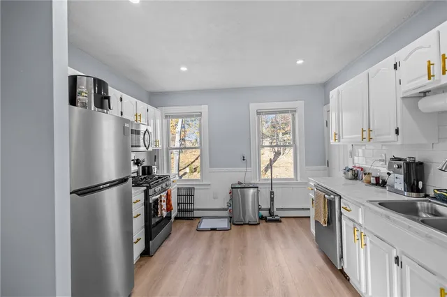 $599,000 | 27 Ferncliff Avenue, North Providence, RI 02911