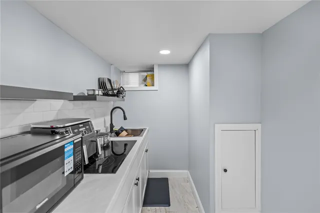 $599,000 | 27 Ferncliff Avenue, North Providence, RI 02911