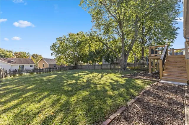 $275,000 | 11207 North Marsh Avenue, Kansas City, MO 64157