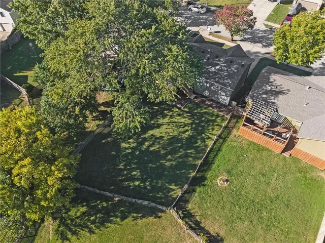 $275,000 | 11207 North Marsh Avenue, Kansas City, MO 64157