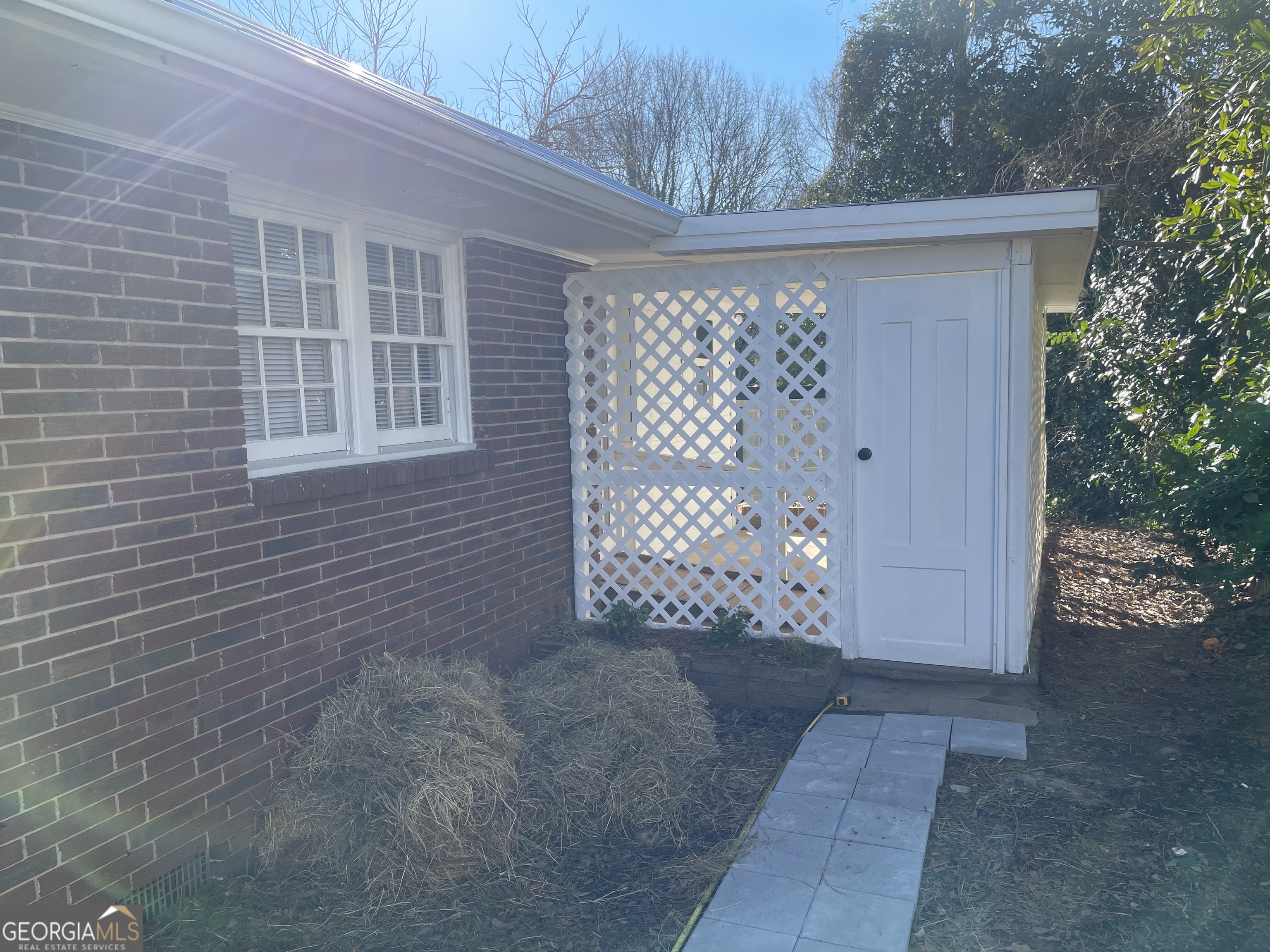478 South Pond Street Toccoa, GA 30577 - Photo 30 of 46 a view of door