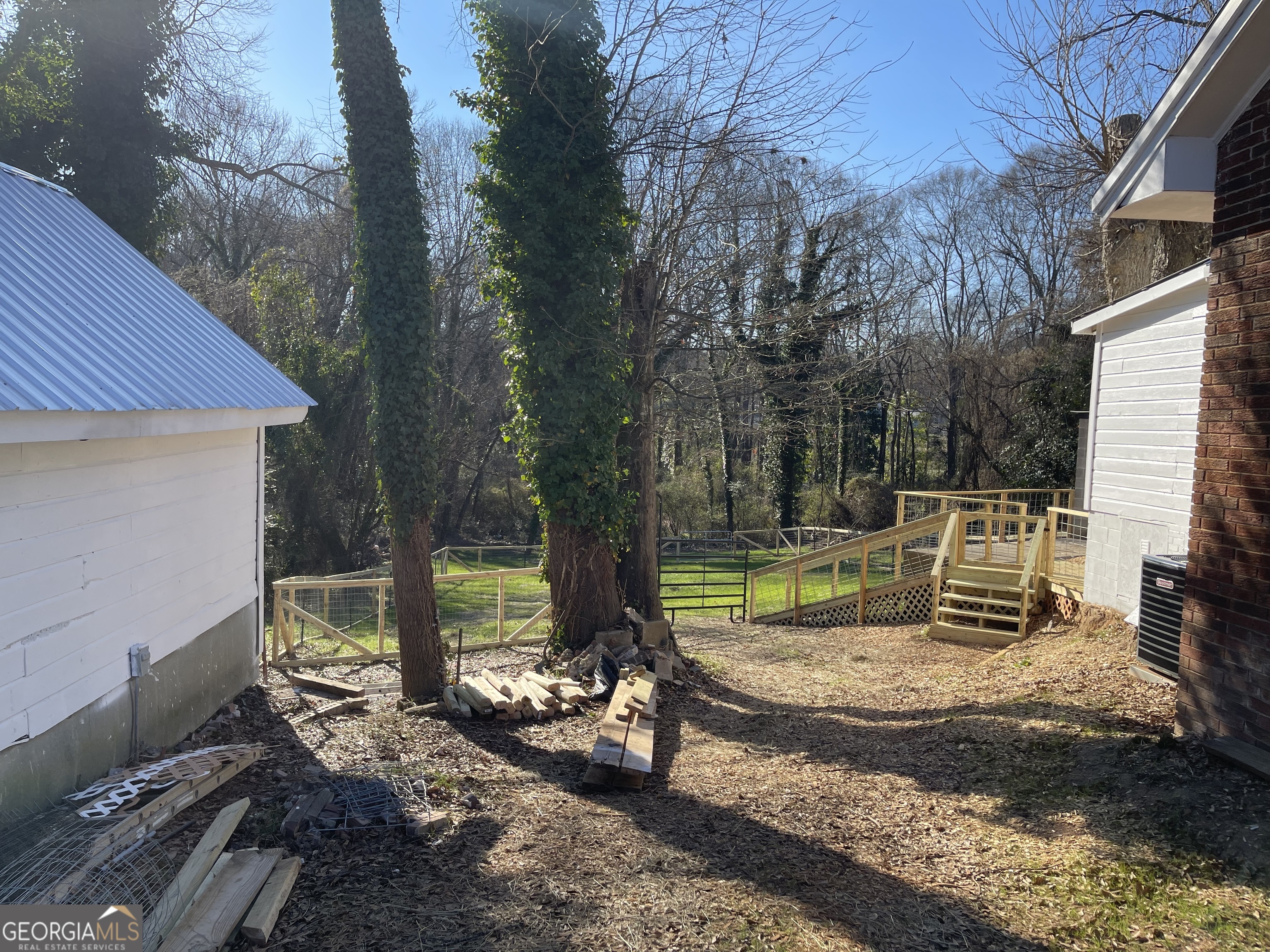 478 South Pond Street Toccoa, GA 30577 - Photo 45 of 46 a view of a house with backyard and sitting area