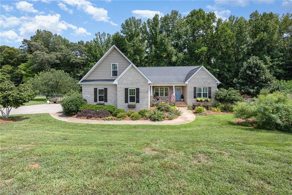 5968 Fred E Lane Pleasant Garden, NC 27313 - Photo 3 of 27