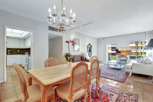 $389,000 | 3230 South Ocean Boulevard, Unit C105, Palm Beach, FL 33480