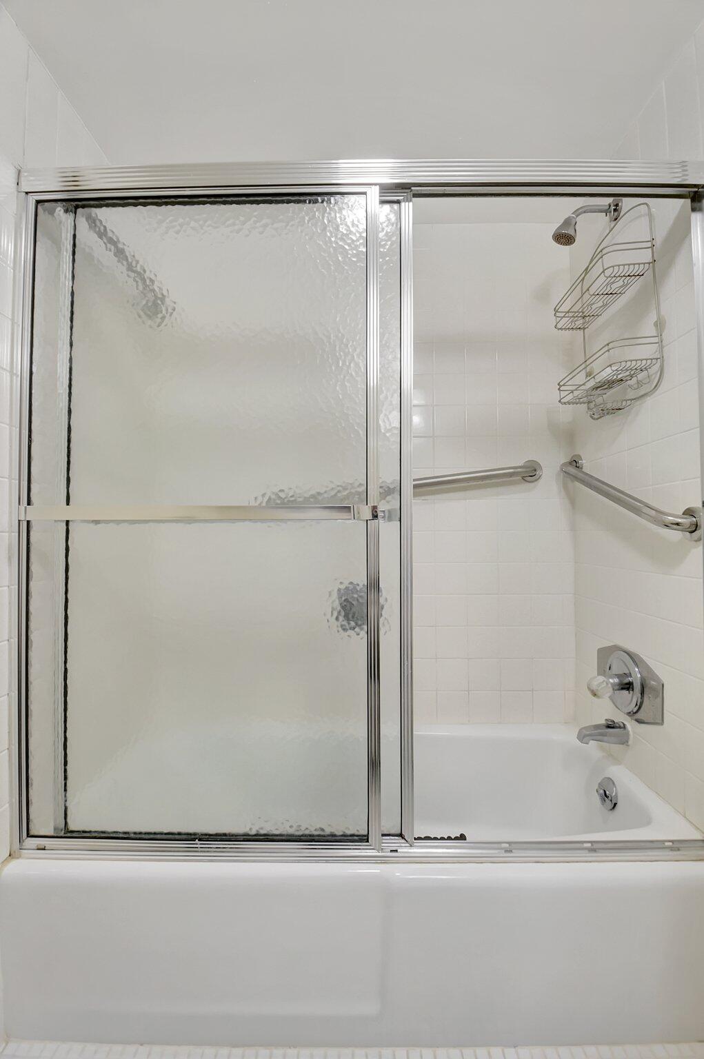 3230 South Ocean Boulevard, Unit C105 Palm Beach, FL 33480 - Photo 29 of 50 41-web-or-mls-DSC_2070