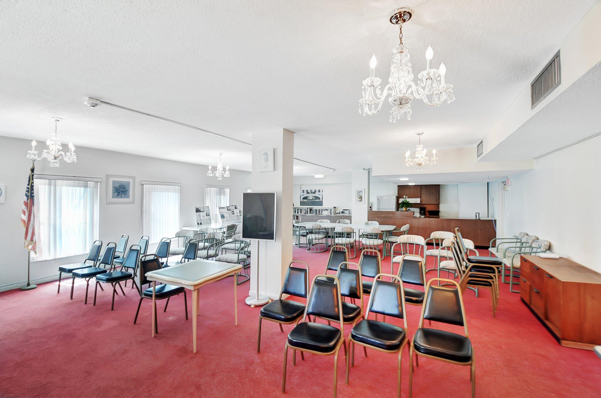 3230 South Ocean Boulevard, Unit C105 Palm Beach, FL 33480 - Photo 33 of 50 48-web-or-mls-DSC_2105