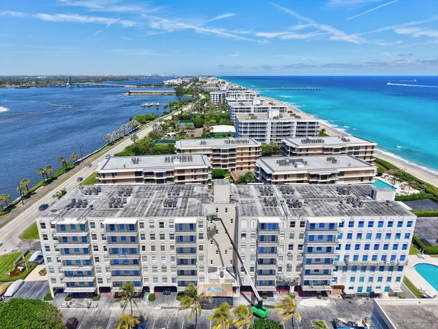 $389,000 | 3230 South Ocean Boulevard, Unit C105, Palm Beach, FL 33480