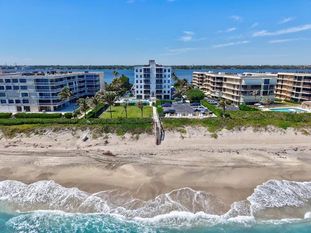 $389,000 | 3230 South Ocean Boulevard, Unit C105, Palm Beach, FL 33480