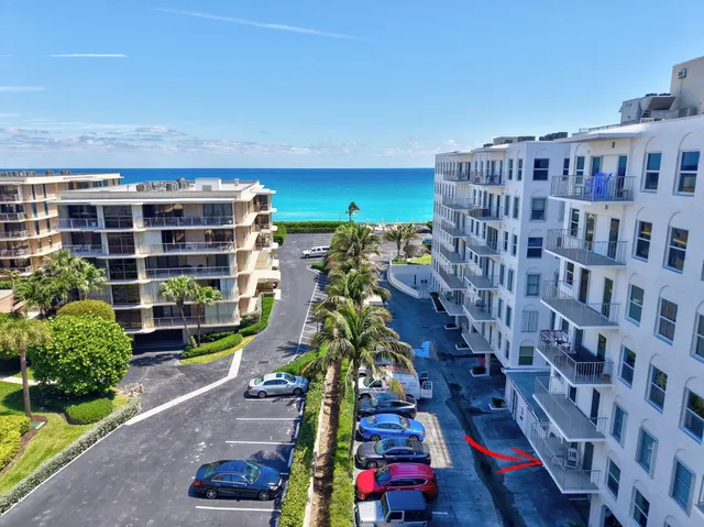 $389,000 | 3230 South Ocean Boulevard, Unit C105, Palm Beach, FL 33480