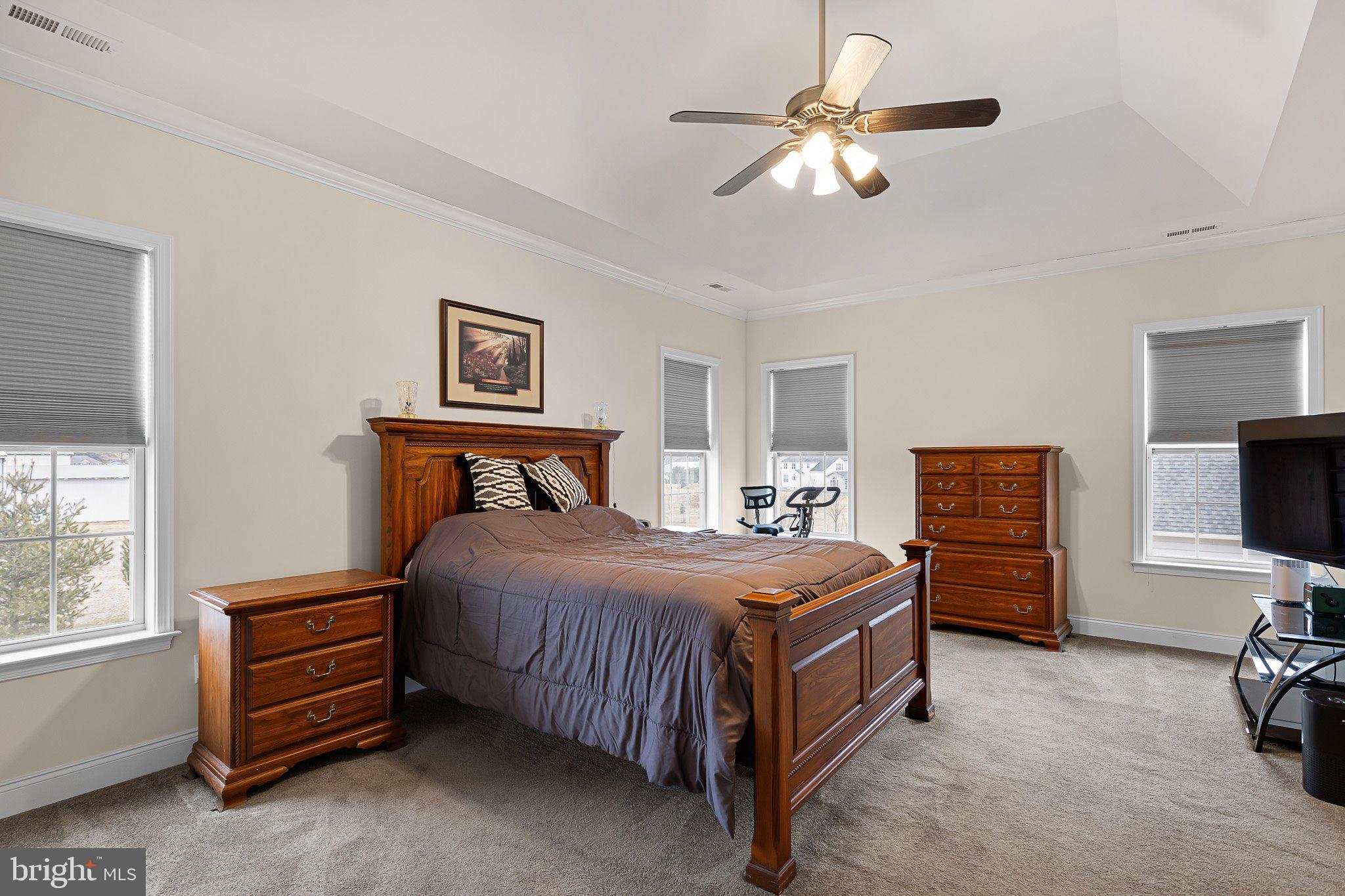 1020 Matthew Way New Castle, DE 19720 - Photo 23 of 55 a bedroom with a bed and a tv