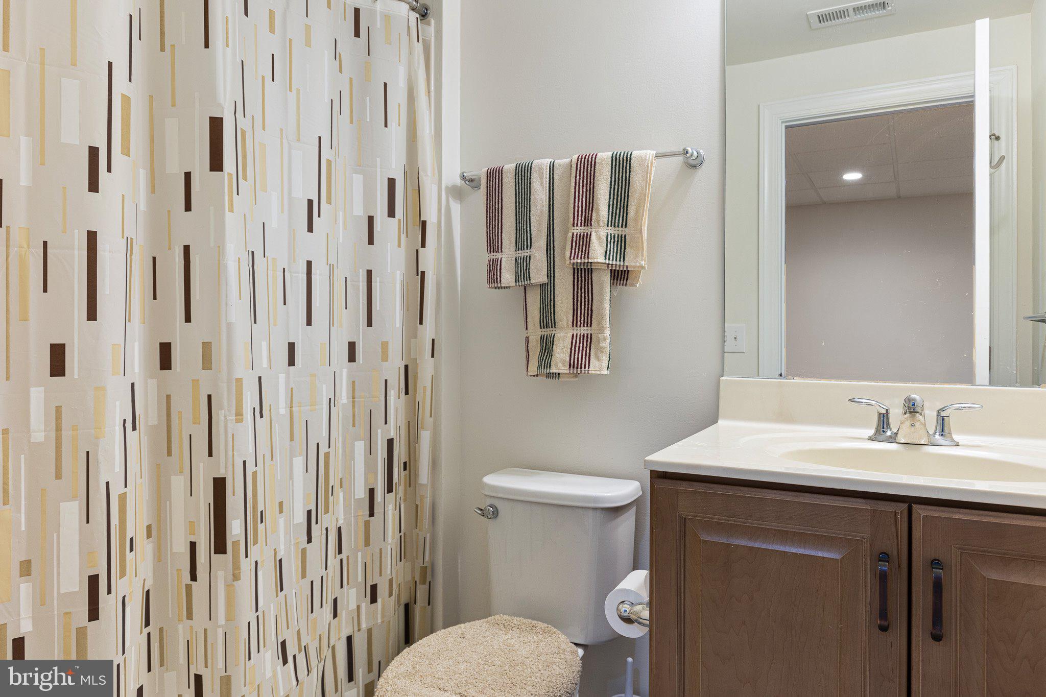 1020 Matthew Way New Castle, DE 19720 - Photo 33 of 55 a bathroom with a sink toilet and shower