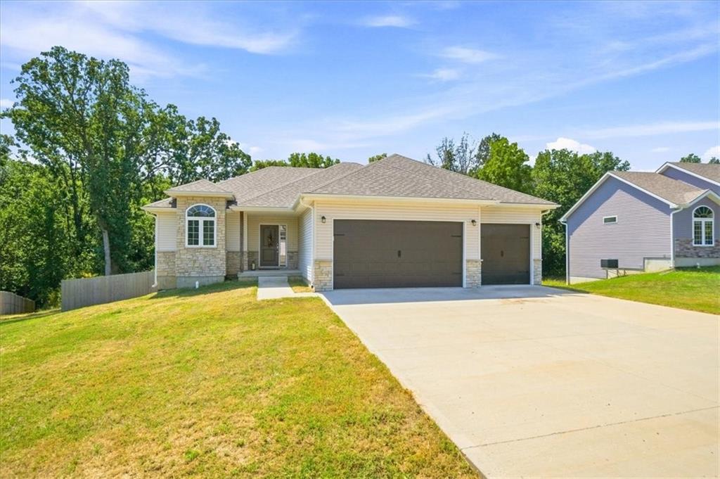 14 Southeast 230th Road Warrensburg, MO 64093 - Photo 2 of 30 Gallery Image 2