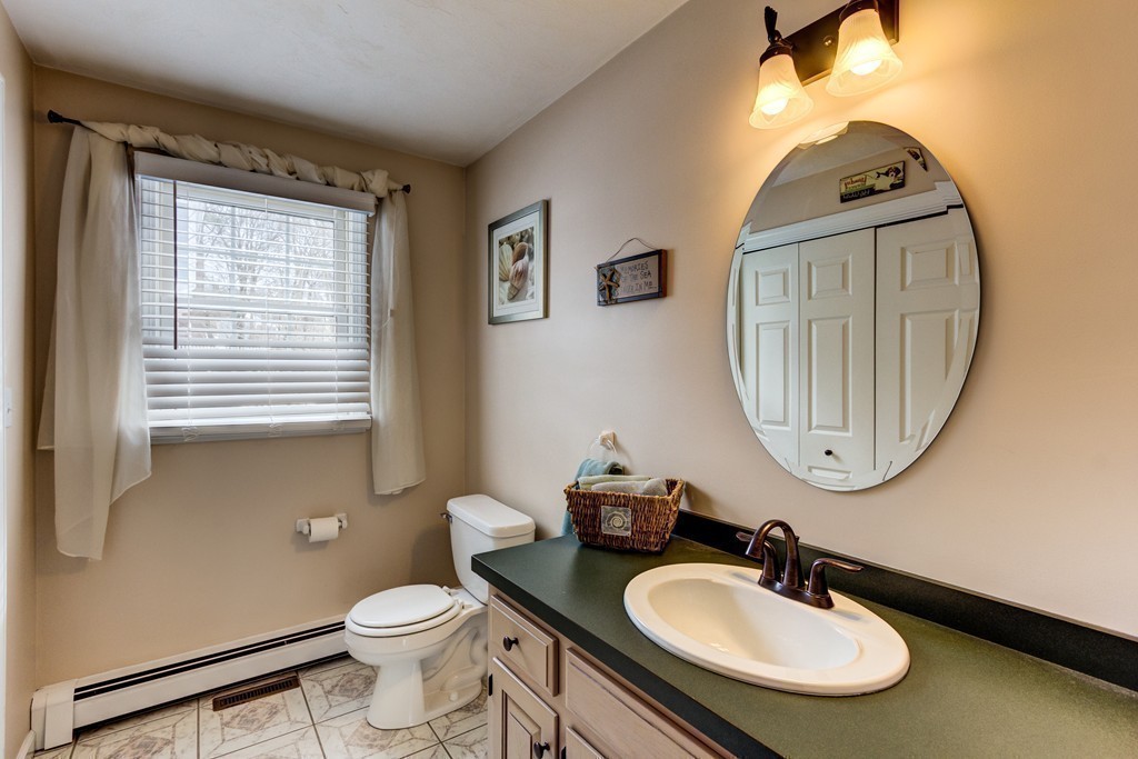 30 Field Pond Road Milford, MA 01757 - Photo 16 of 30 Gallery Image 16