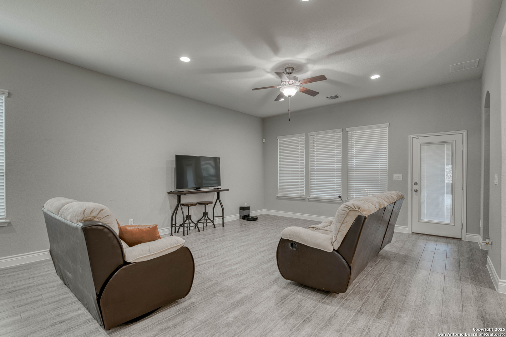 12272 Dusty Boots Road San Antonio, TX 78254 - Photo 9 of 35